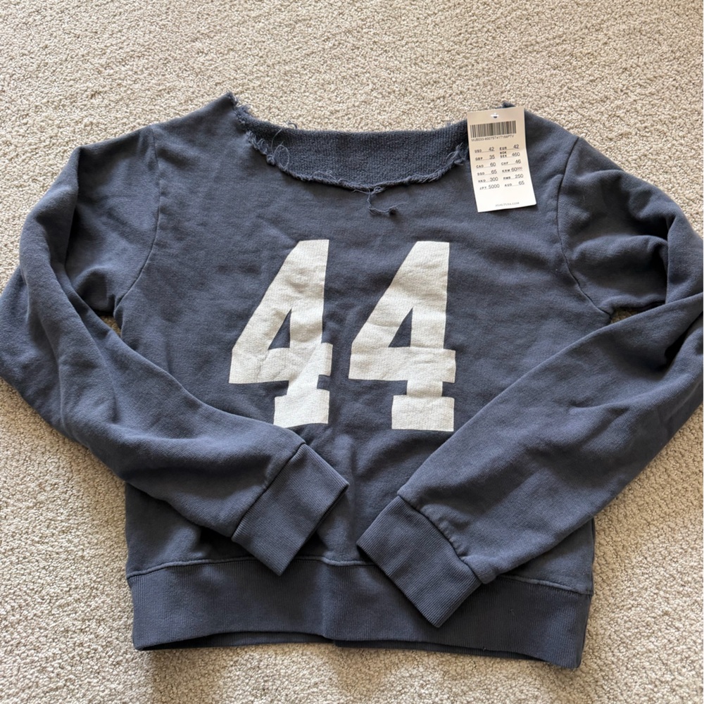 Brandy Melville Charcoal Gray Sweatshirt